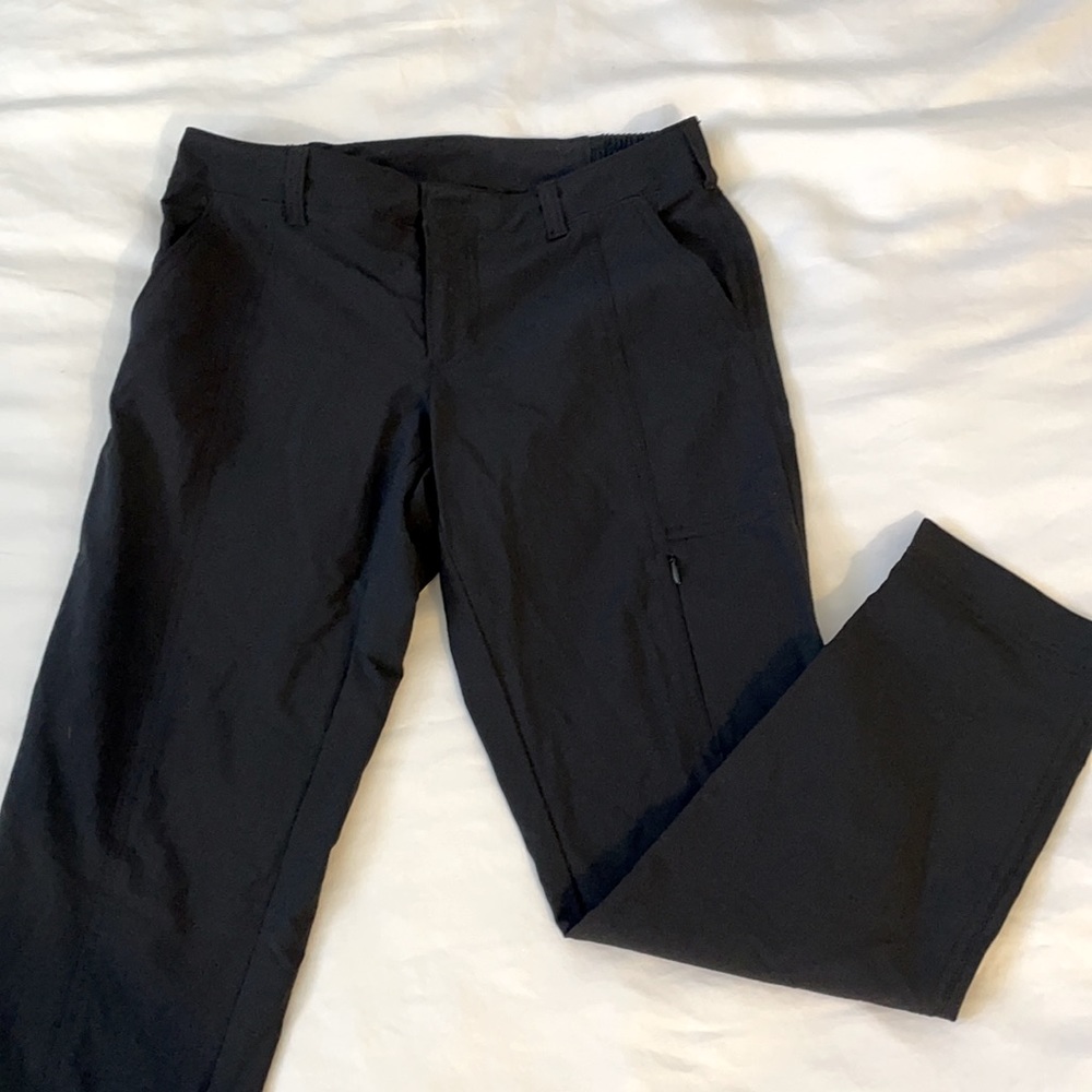 Athleta Trekkie Crop